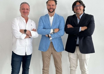 La Asociación de Agencias de Viajes de Incentivo firma un acuerdo con RACE Seguros de Viaje